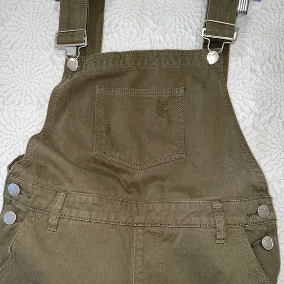 Kittenish women’s overalls  size Medium - Picture 3 of 8